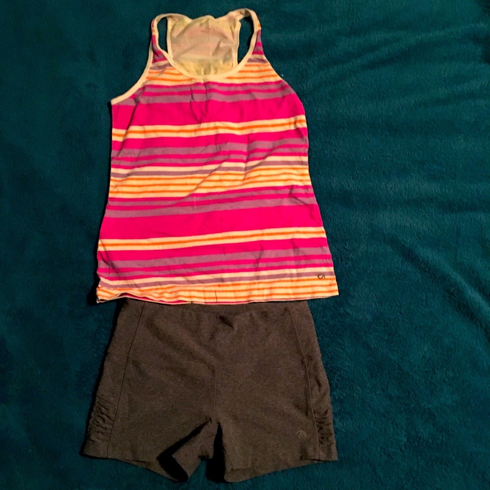 Sports top